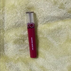 Red Lip Balm Gloss for a Bold Makeup Look